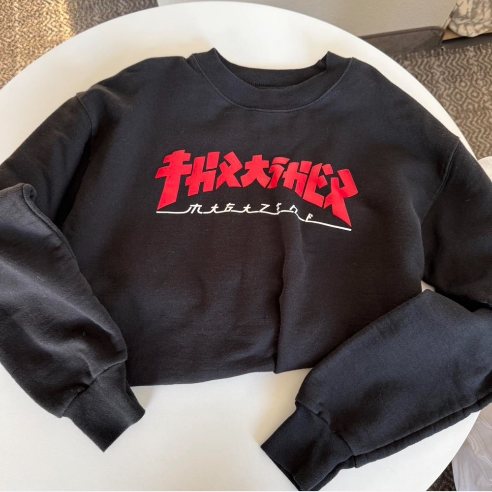 Thrasher Magazine Godzilla Crew Neck Sweatshirt Mens Small Black Long Sleeve